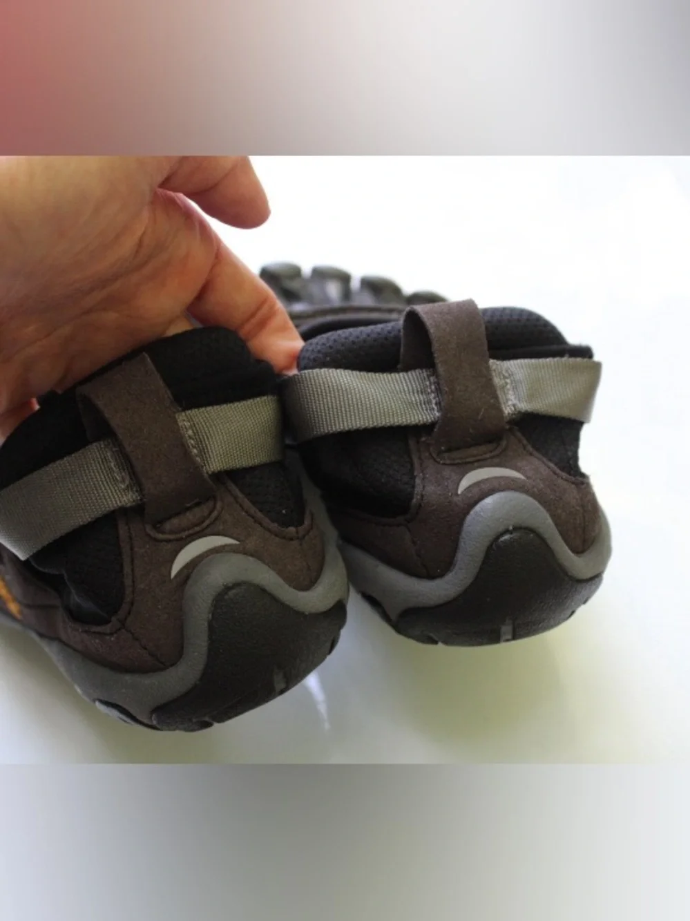Vibram five fingers men’s shoes